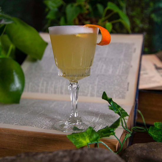 Broody Sour 鸡尾酒